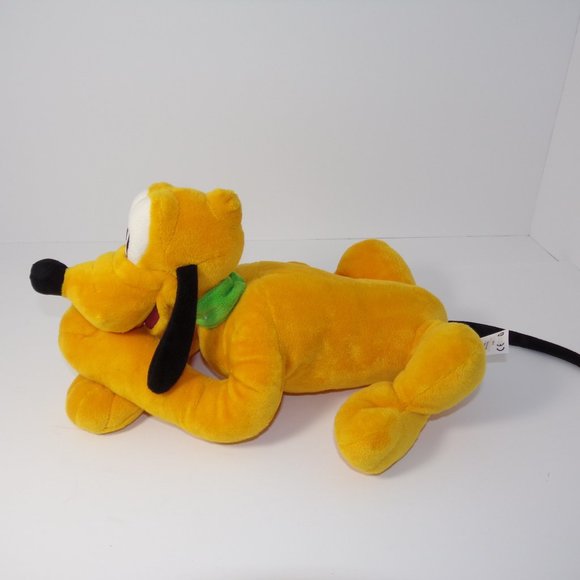 20" PLUTO Plush Dog Disney Park Walt Disney World Authentic LIKE NEW CONDITION. - Picture 2 of 10